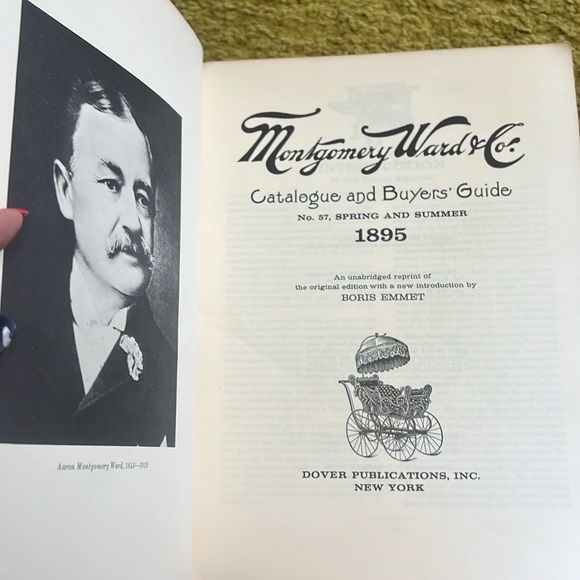 Vintage Montgomery Wards Catalog; Copyright in 1969. - Picture 4 of 10